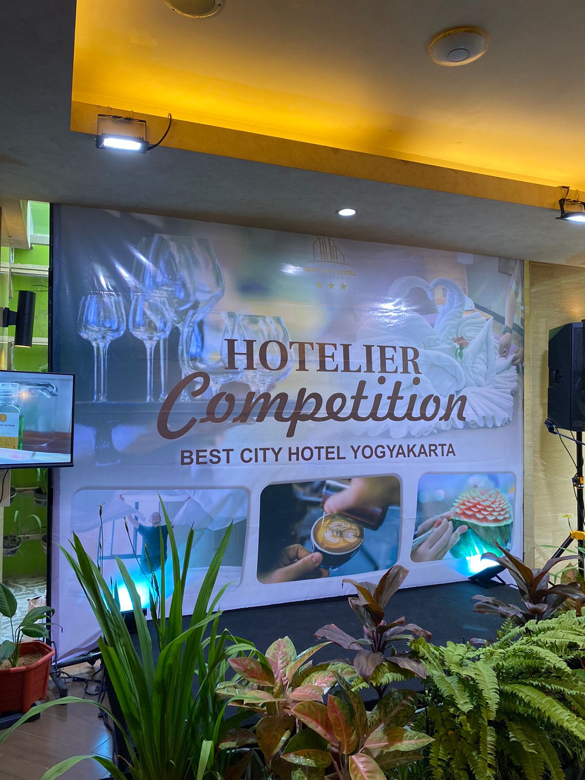 Siswa SMK Muhammadiyah 1 Moyudan Unjuk Kreativitas di Ajang Towel Art Competition 2025
